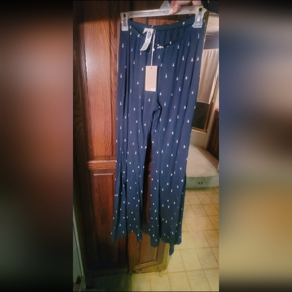 POPFLEX Deep Sleep Bell Bottom & Henley Set - Holiday Pine - Picture 4 of 5